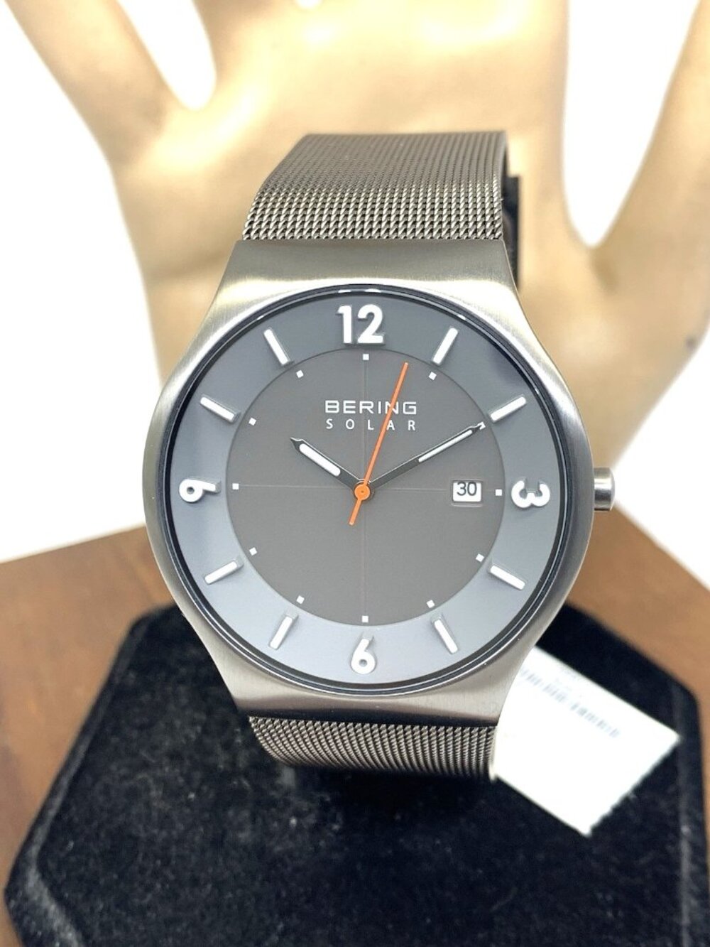 Bering Men's Watch 14440-077 Solar Slim Gray Dial Mesh Stainless Steel 40mm